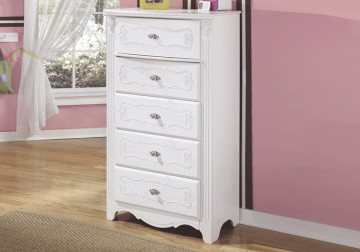 Exquisite Five Drawer Chest