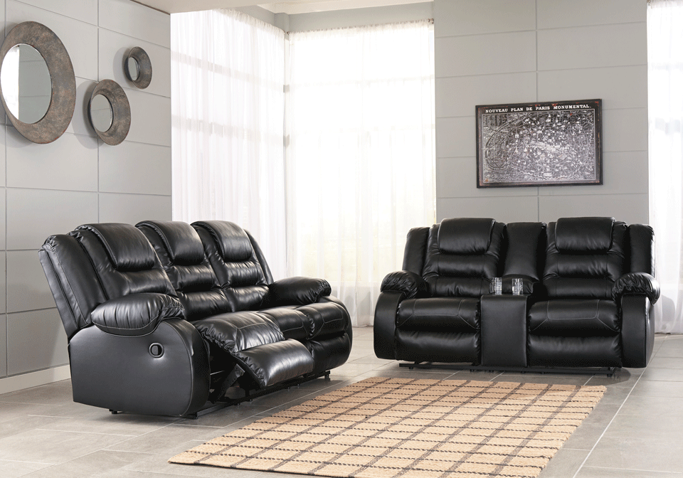 Vacherie Black Reclining Sofa Set