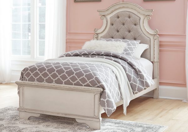 Realyn Two-Tone Twin Panel Bed