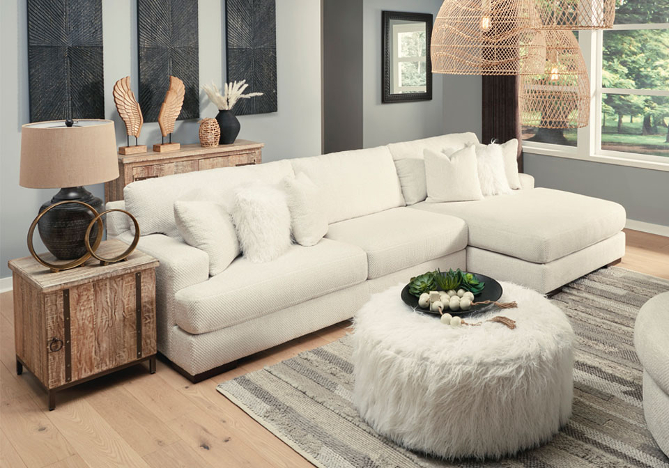 Zada Ivory 2pc. RAF Chaise Sectional