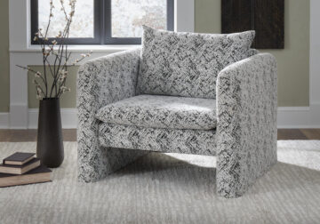 Kenbell Black/White Accent Chair