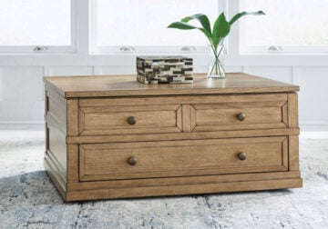 Sharlance Light Brown Lift Top Cocktail Table